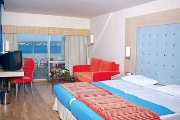 Çeşme Altınyunus Resort & Thermal Hotel