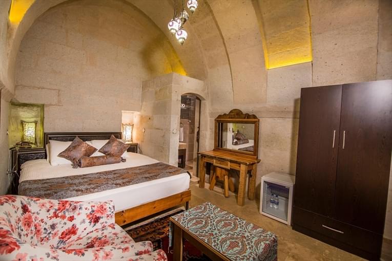 Roma Cave Suite Hotel